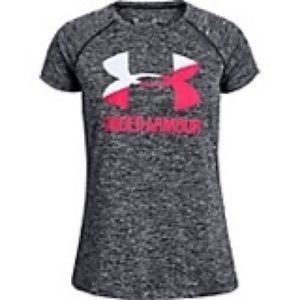 2 under armour t-shirts
